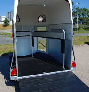gold-s-hi-300h.jpg gold-s-hi-300h.jpg