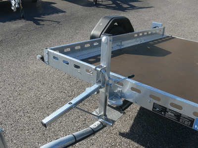 p1370253-300h.gif